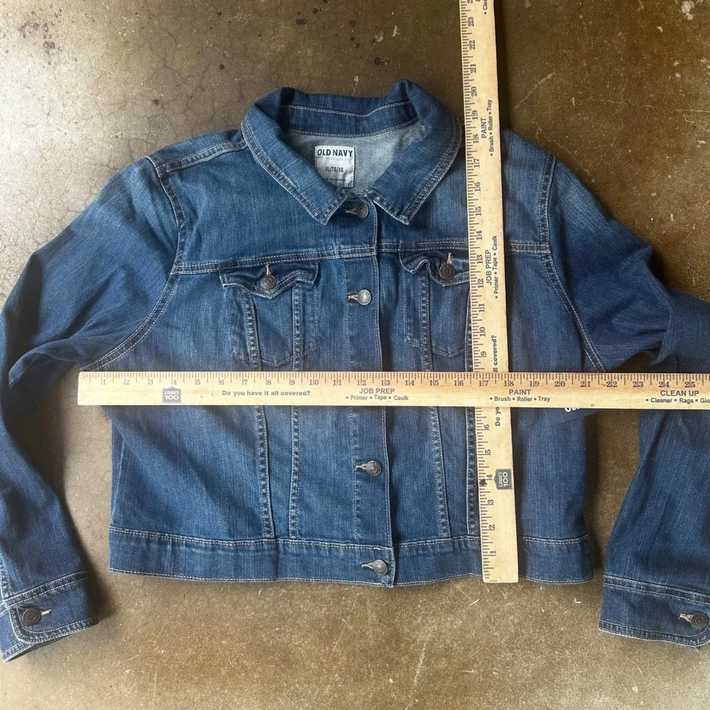 Old Navy Denim Jacket Women XL Blues Cropped Medium Wash Button Up NWT - Picture 5 of 5